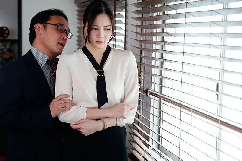 Thử cảm giác một lần chơi gái tây và cái kết đút thêm cả ngón tay nữa cũng không vừa